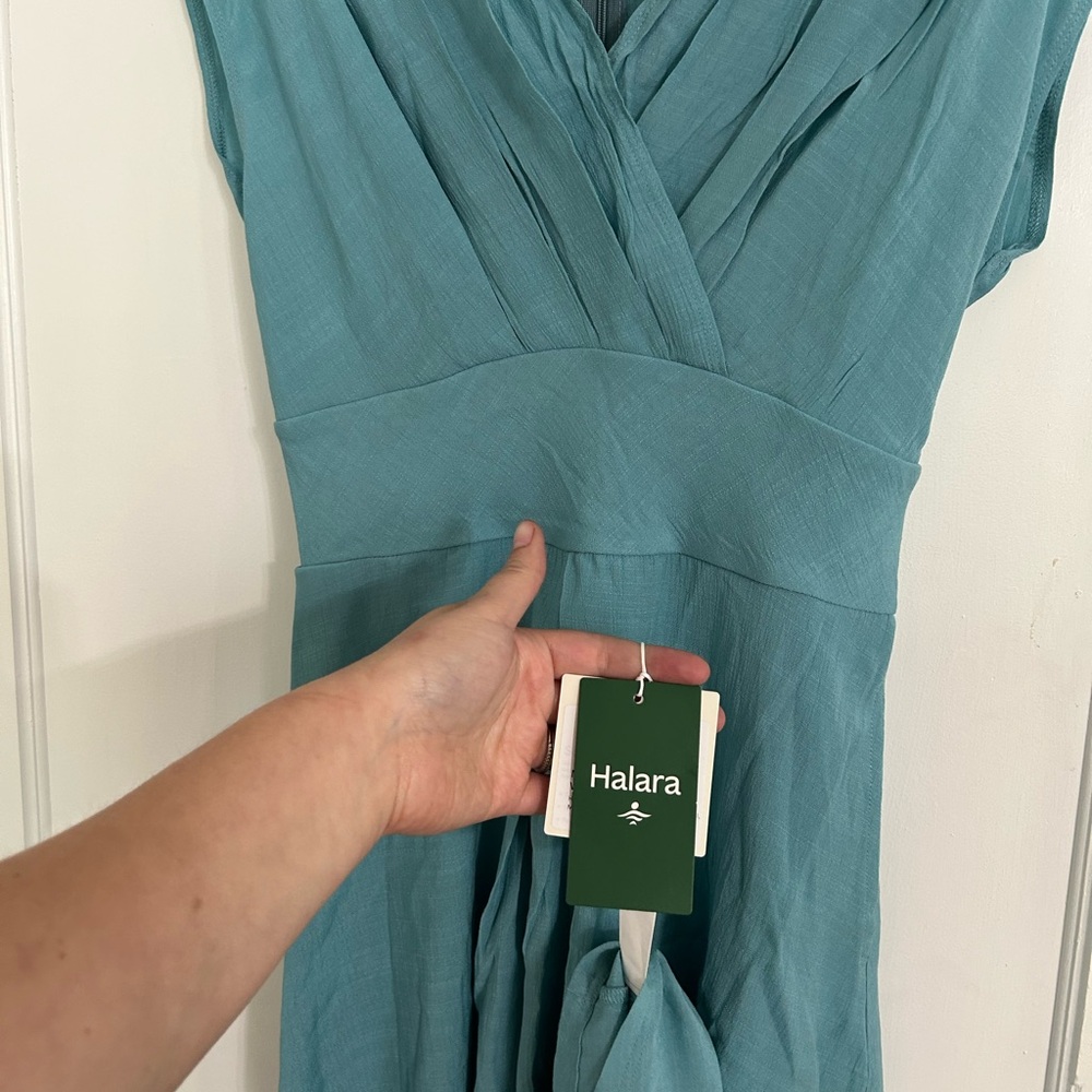 HALARA V Neck Crossover Cap Sleeve Midi Dress - Picture 4 of 8